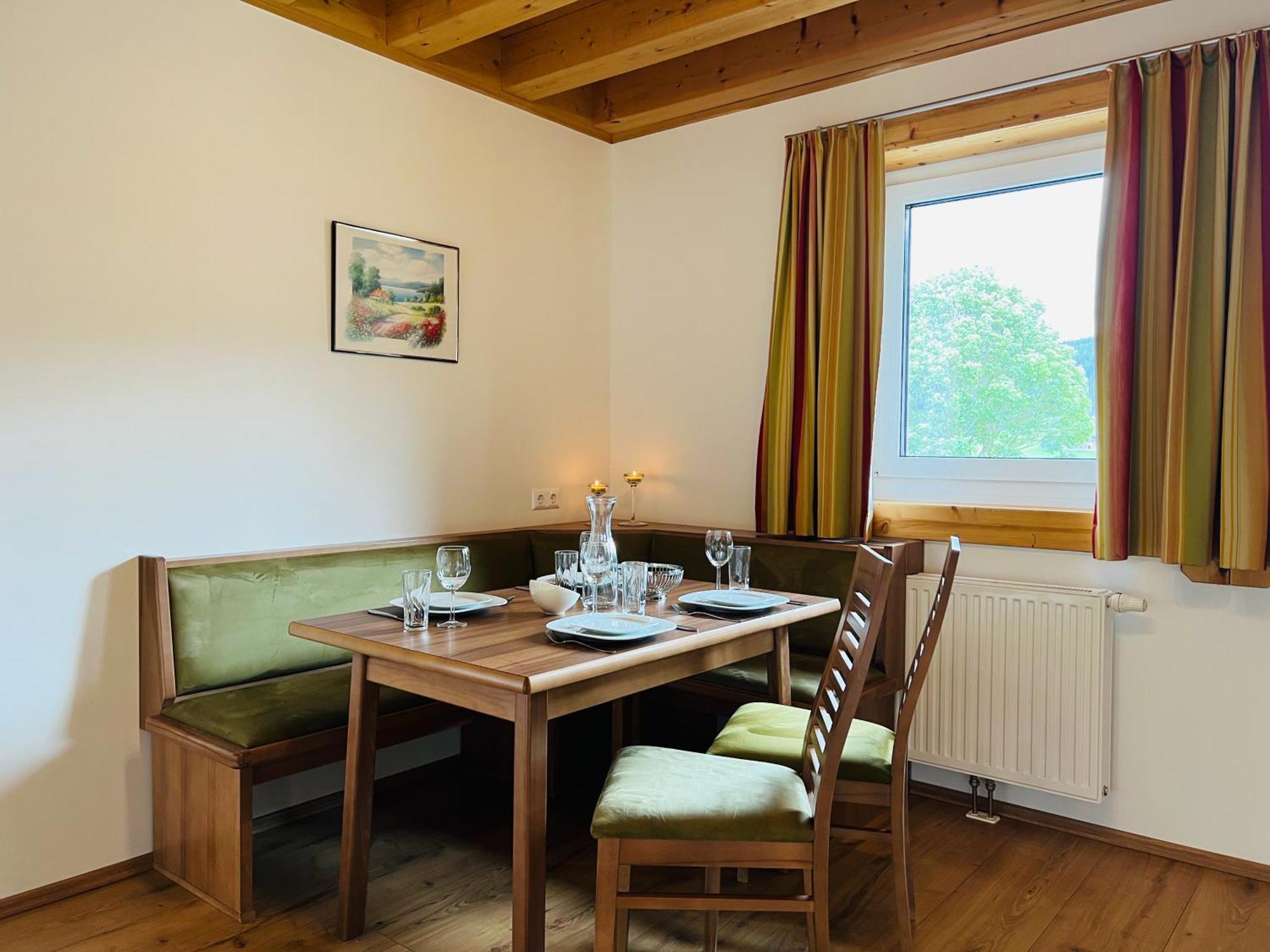 Landhotel - Apartments Bauer Hintergöriach Buitenkant foto